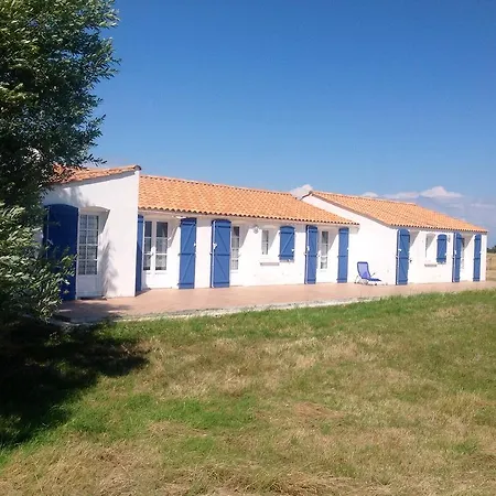 Ferme L'ile Sauvage 3*
