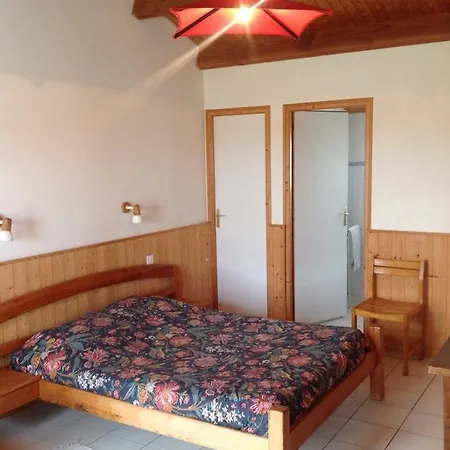 فندق مبيت وإفطار Ferme L'ile Sauvage 3*