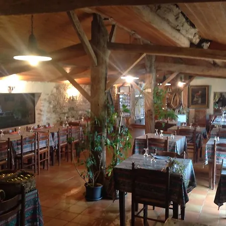 Ferme L'ile Sauvage فندق مبيت وإفطار 3*